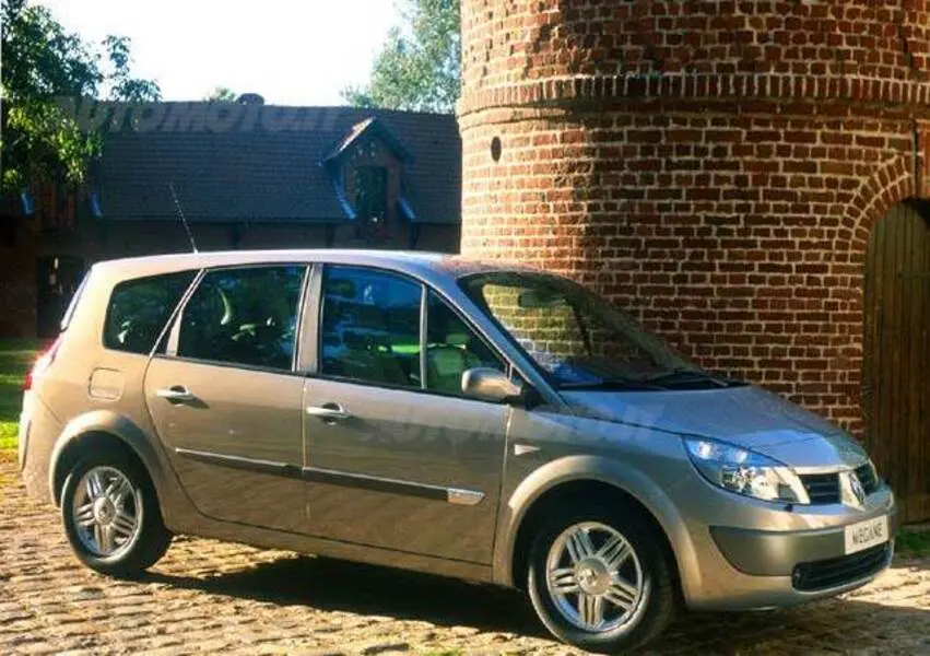 Renault Grand Scenic Grand Scenic 1.9 DCI Dynamique 0