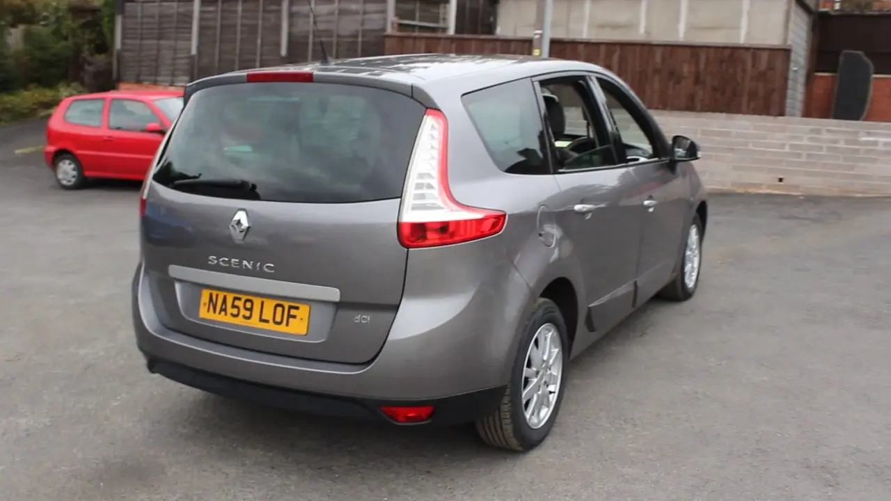 Renault Grand Scenic Grand Scenic 1.9 DCI Privilege 1