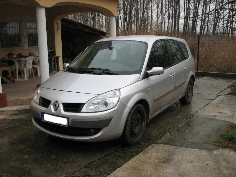 Renault Grand Scenic Grand Scenic 2.0 Dynamique 6