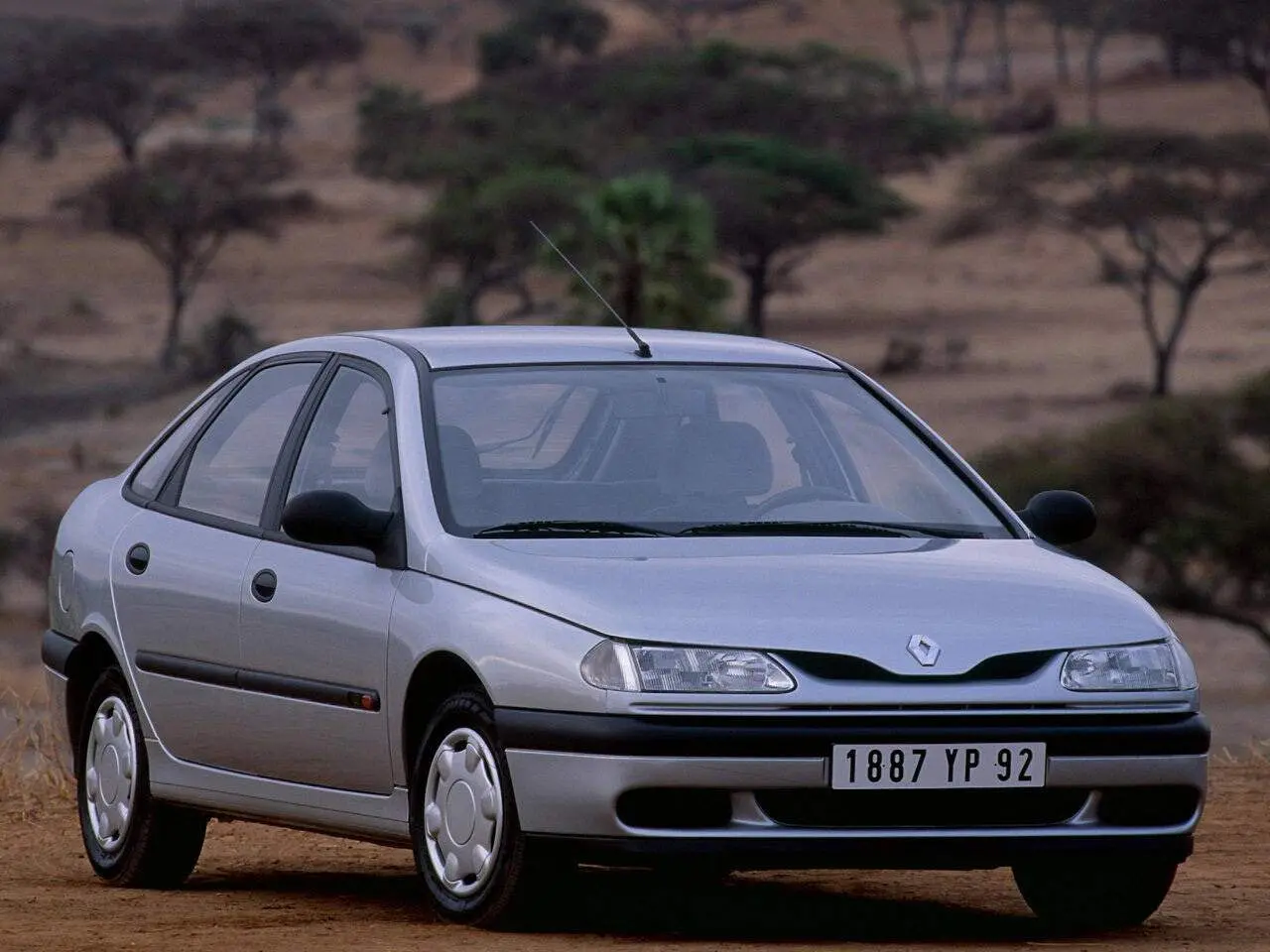 Renault Laguna Laguna 1.6 16V Expression 4