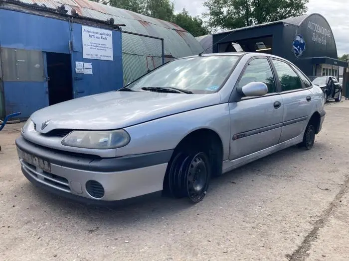 Renault Laguna Laguna 1.6 16V RT 5