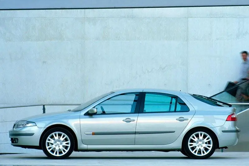 Renault Laguna Laguna 3.0 V6 Initiale 1