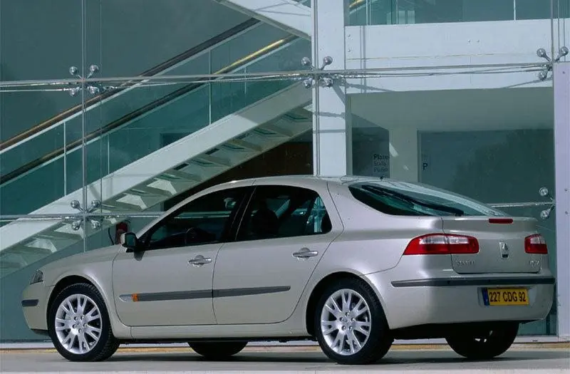 Renault Laguna Laguna 2.0 Turbo Initiale 5