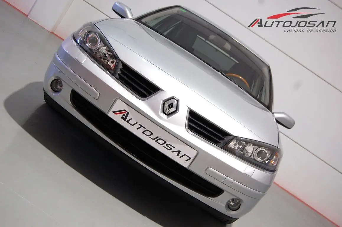 Renault Laguna Laguna 2.2 DCI Initiale 3