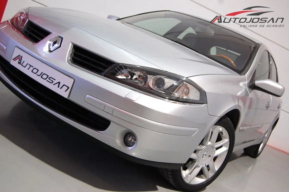Renault Laguna Laguna 2.2 DCI Initiale 5