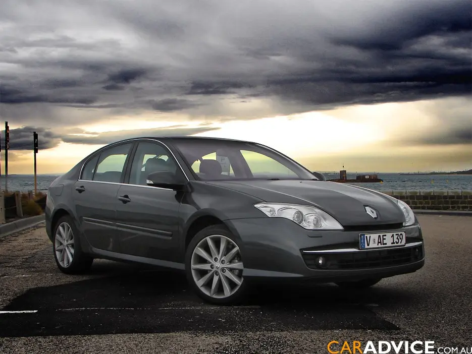 Renault Laguna Laguna 3.0 V6 Initial 1