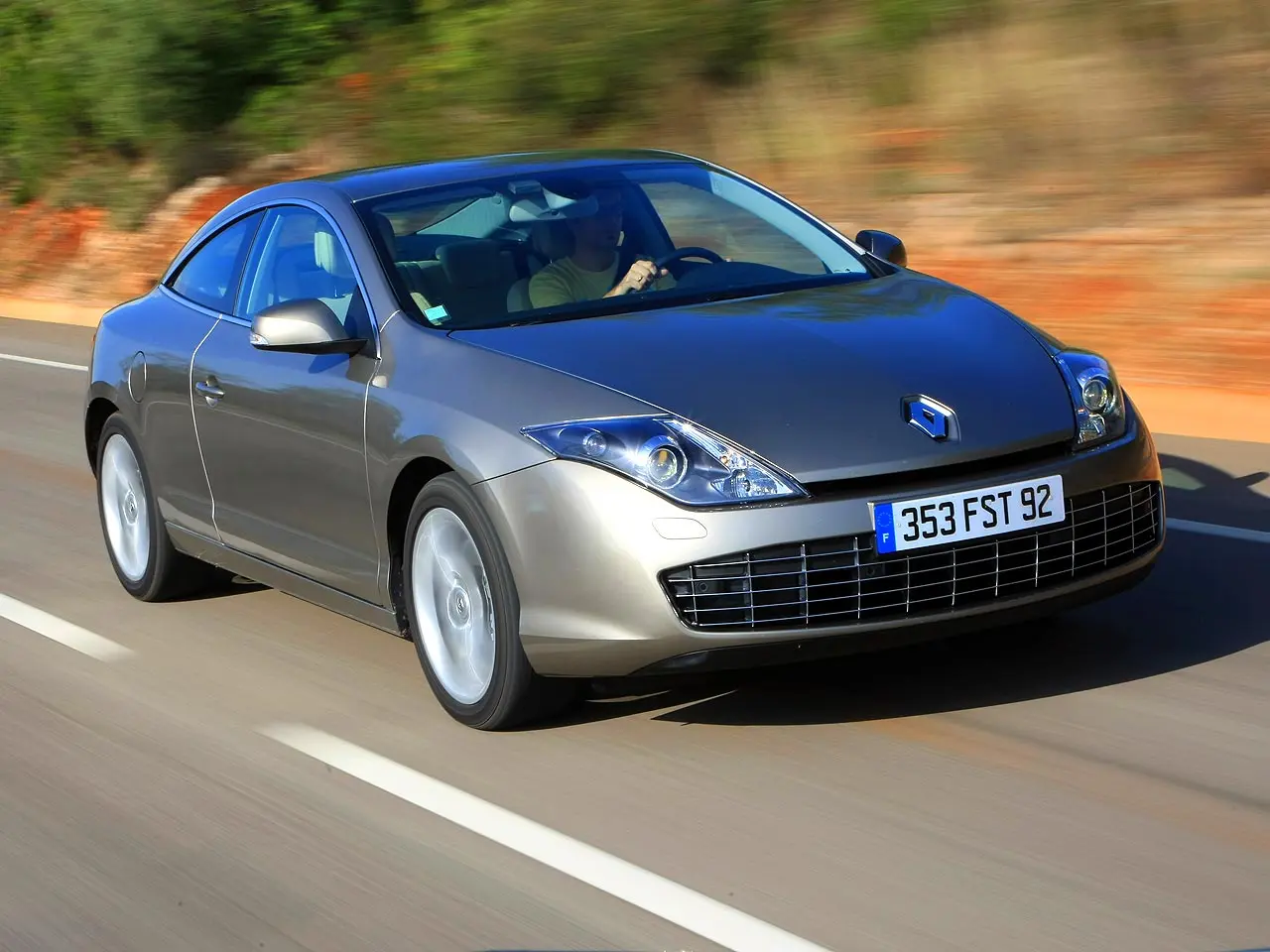 Renault Laguna Laguna 3.0 V6 Initial 4