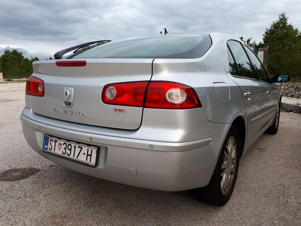 Renault Laguna Laguna 3.0 V6 Initial 6