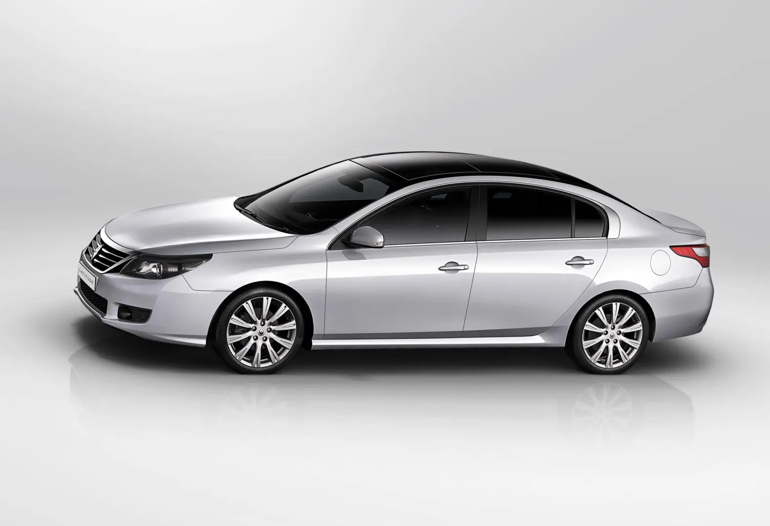 Renault Latitude Latitude 1.5 DCI Executive 2