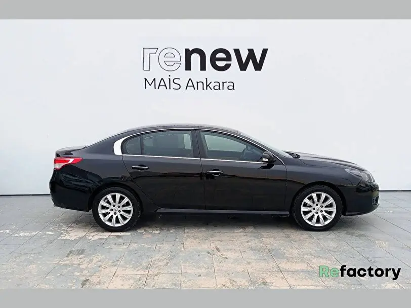 Renault Latitude Latitude 1.5 DCI Privilege EDC 6