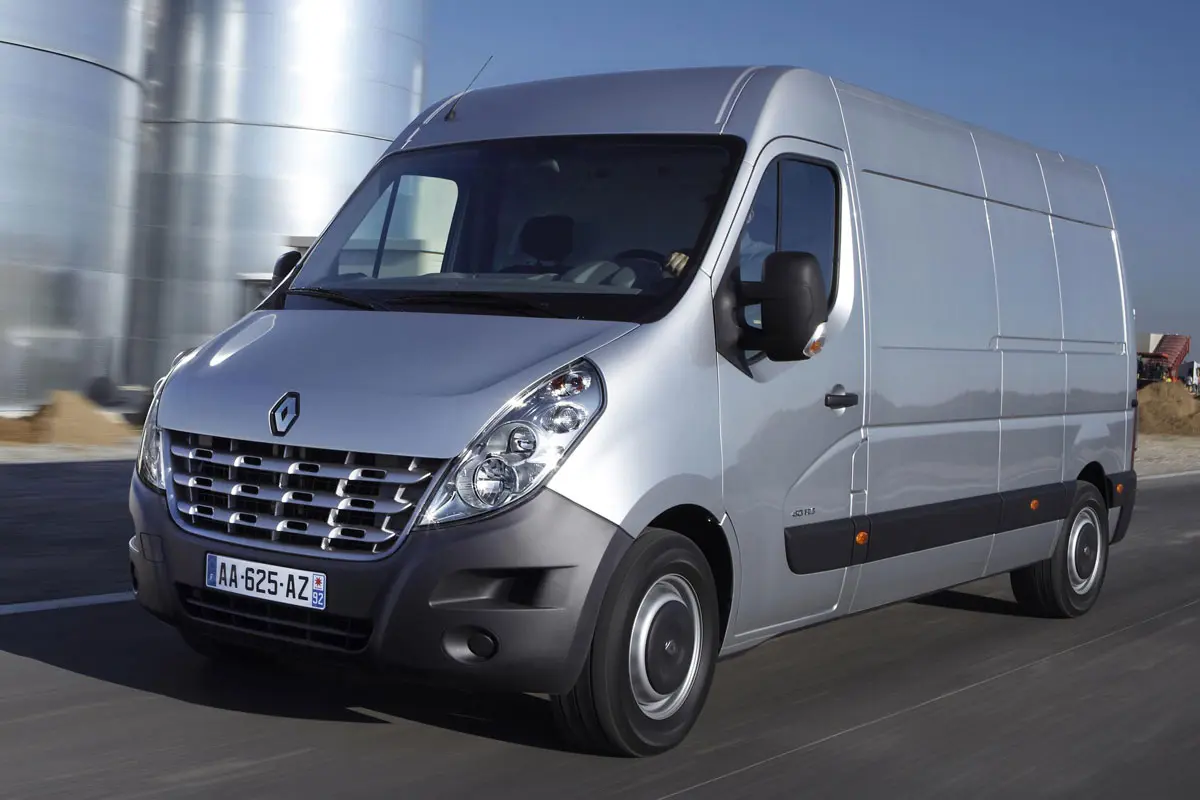 Renault Master Master 2.2 dCi L1H2 (10.8) 4
