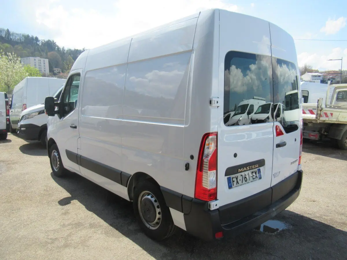 Renault Master Master 2.2 dCi L1H2 (10.8) 5
