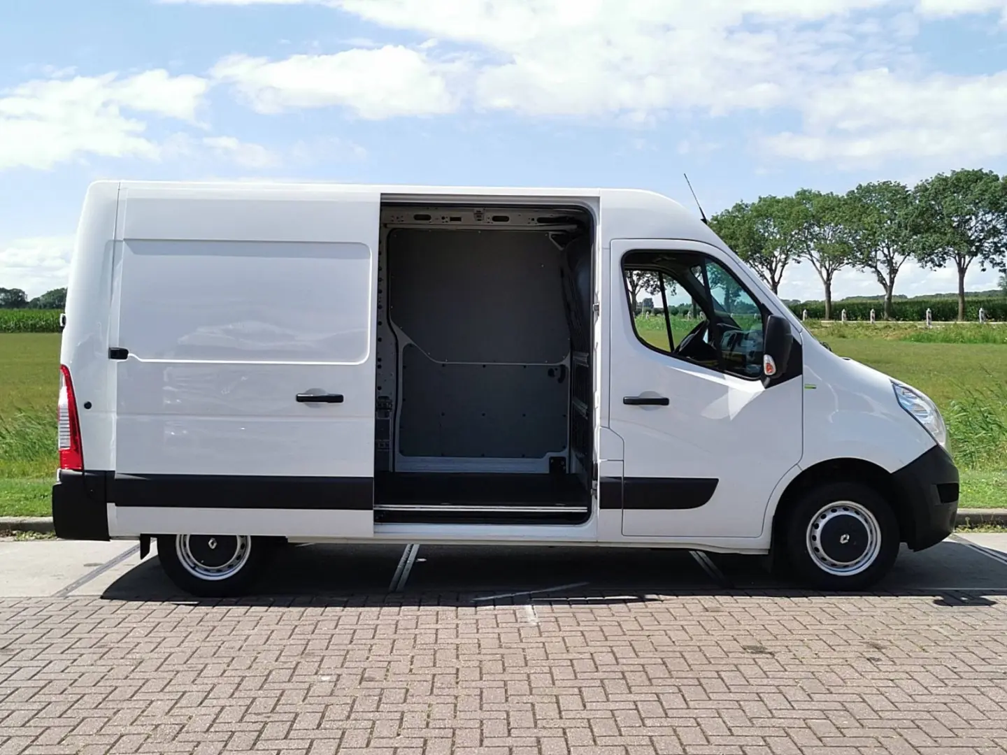 Renault Master Master 2.3 Turbo L4H3 (17 m3) S&S 6