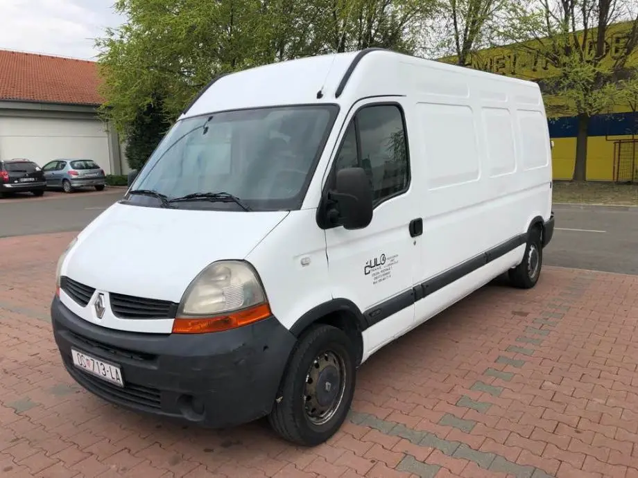 Renault Master Master 2.5 dCi 10.8m3 5
