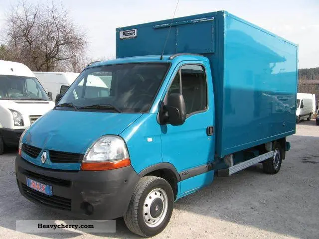 Renault Master Master 2.5 dCi 10m3 2