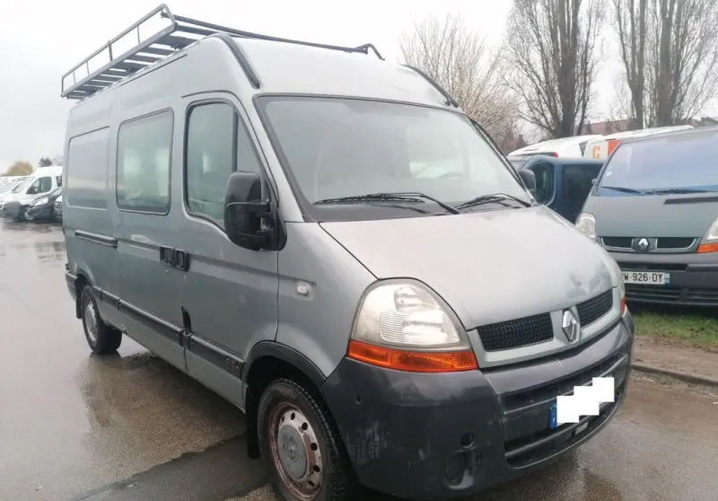 Renault Master Master 2.5 dCi 10.8m3 2