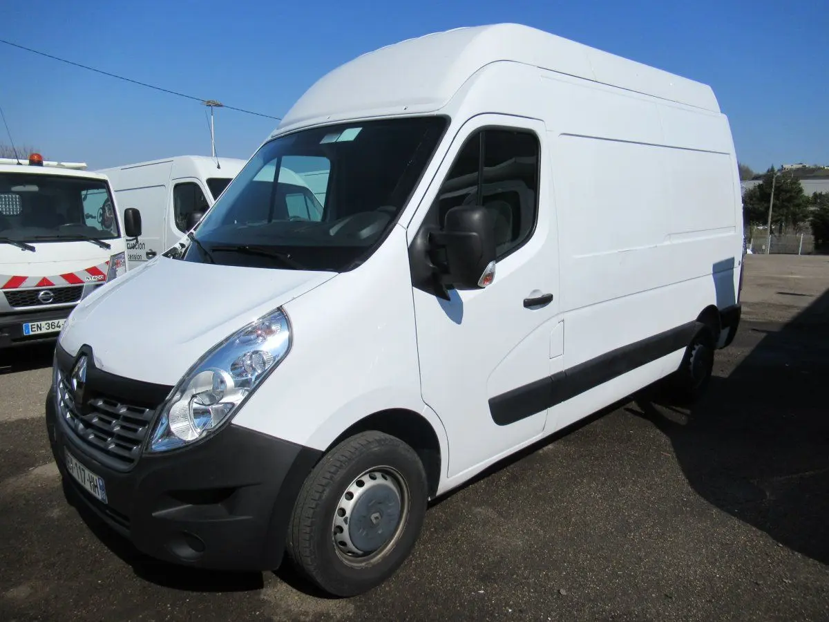 Renault Master Master 2.5 dCi L2H3 4