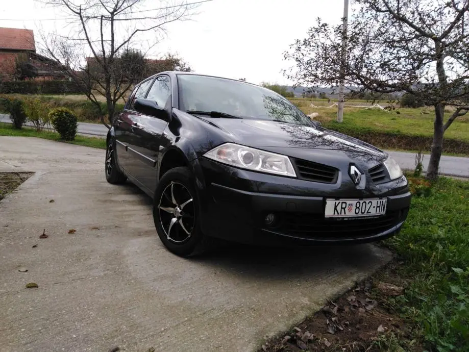 Renault Megane Megane 1.5 DCI Extreme 4
