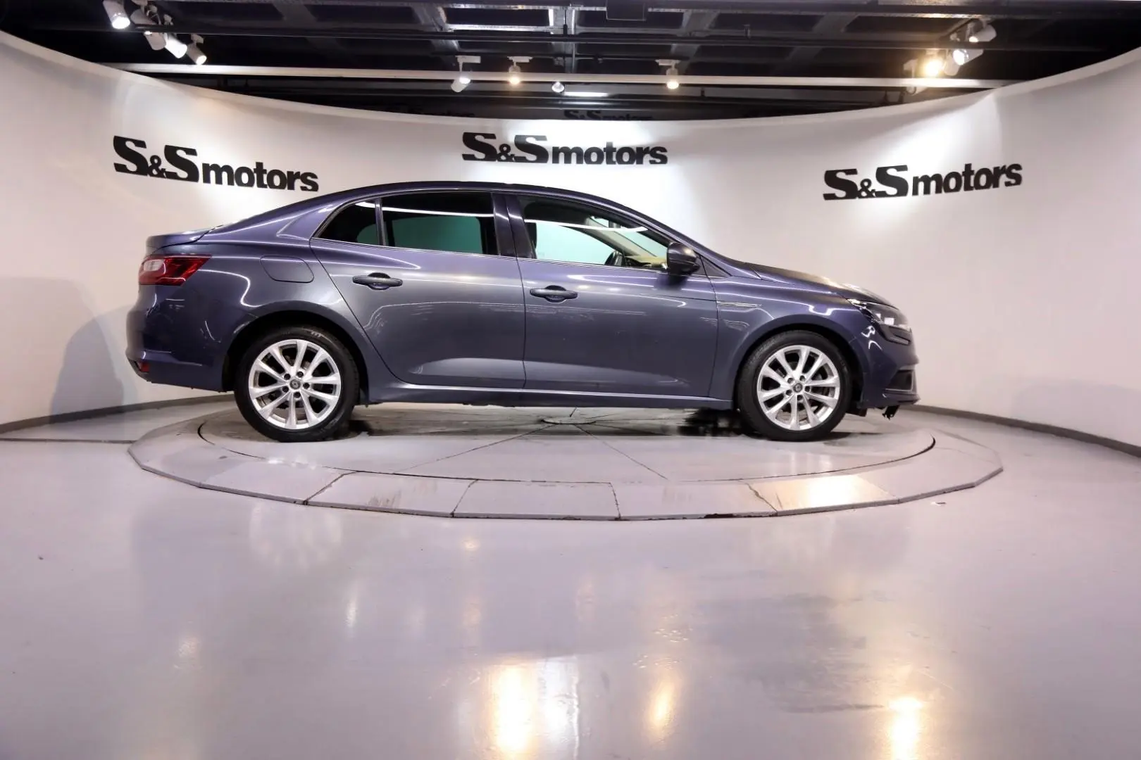 Renault Megane Megane 1.5 DCI Icon 4