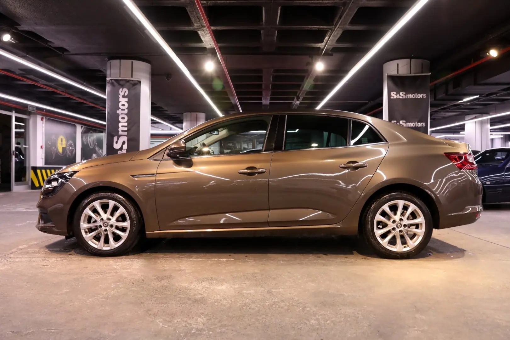 Renault Megane Megane 1.5 DCI Icon EDC 3