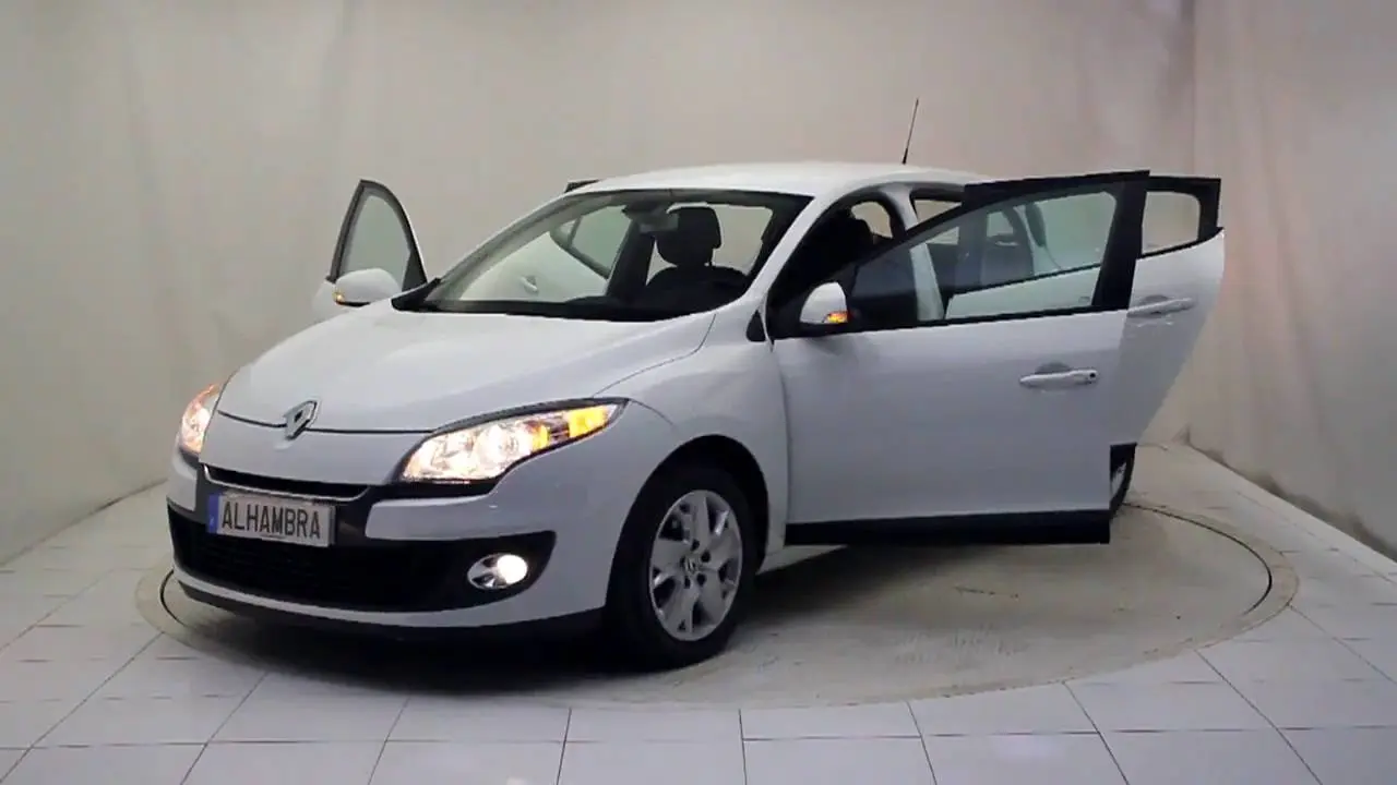 Renault Megane Megane 1.5 DCI Icon EDC 4