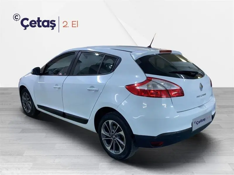 Renault Megane Megane 1.5 DCI Joy EDC 2