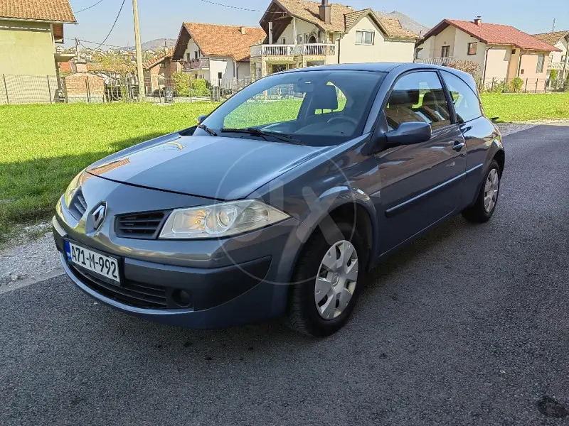 Renault Megane Megane 1.5 DCI Privilege Plus 5