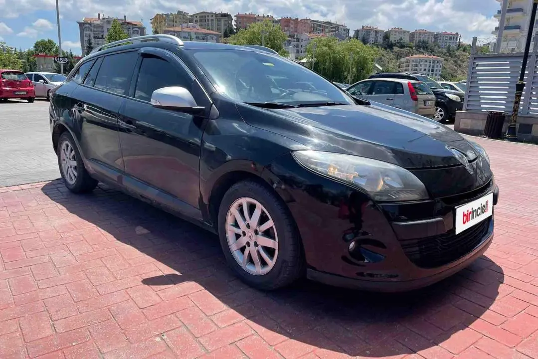 Renault Megane Megane 1.5 DCI Sport Edition 3