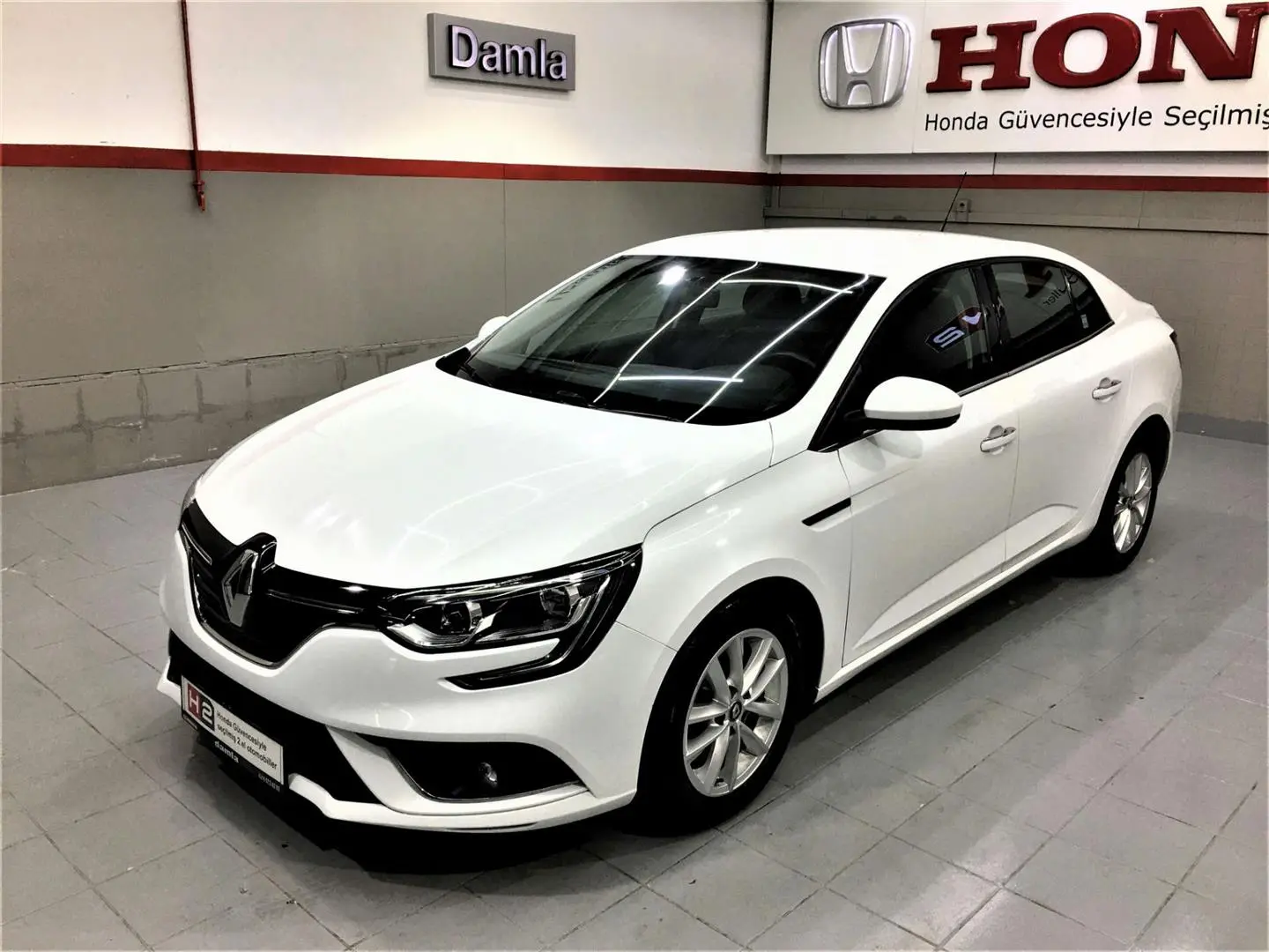 Renault Megane Megane 1.5 DCI Touch EDC 5