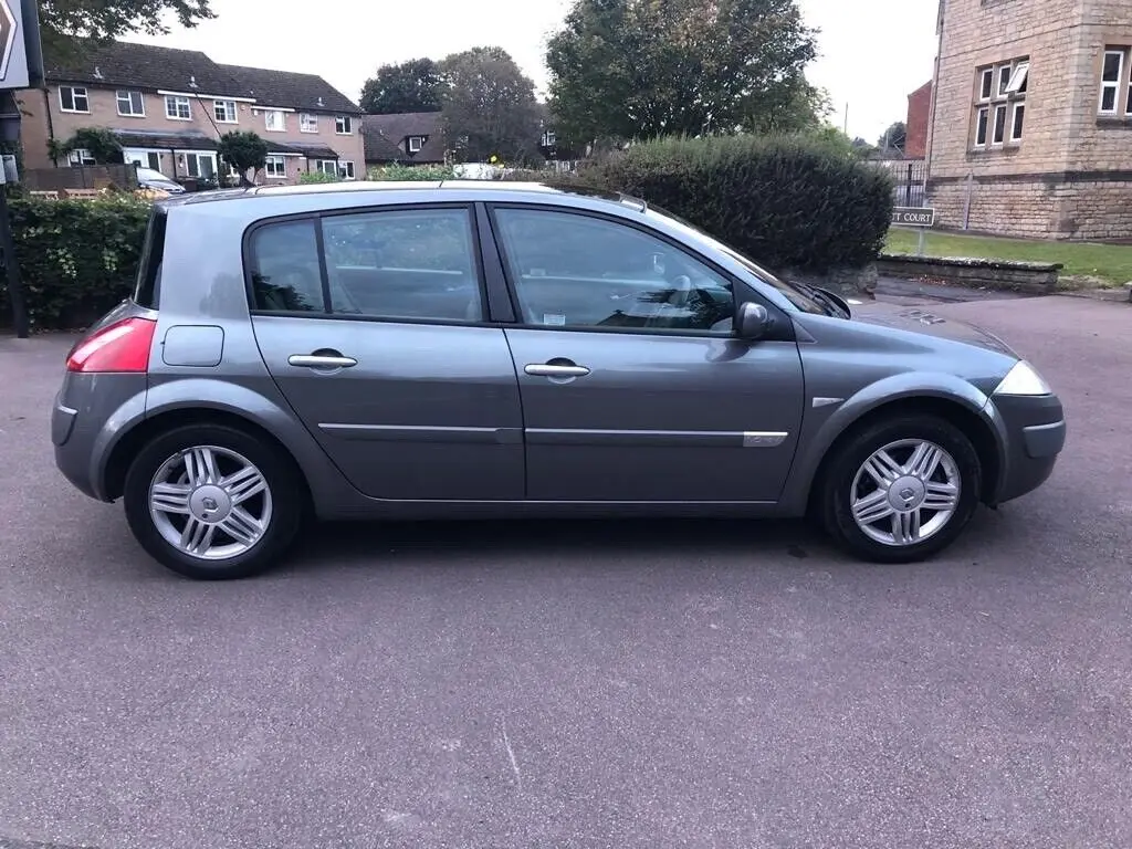 Renault Megane Megane 1.6 16V Privilege 4
