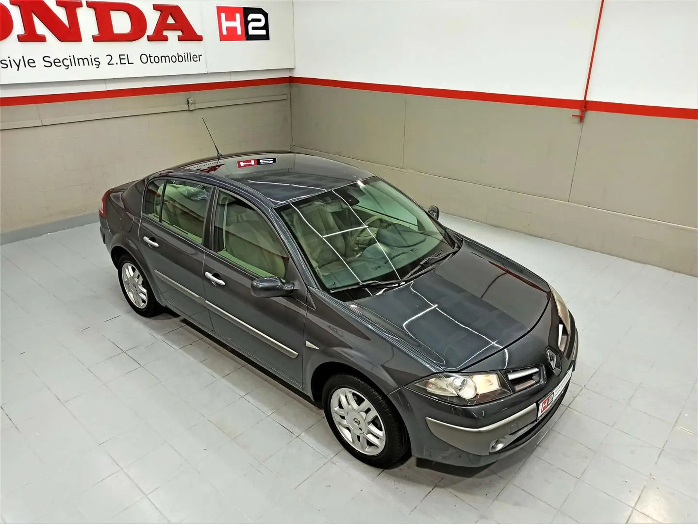 Renault Megane Megane 1.6 16V Privilege BVA 4