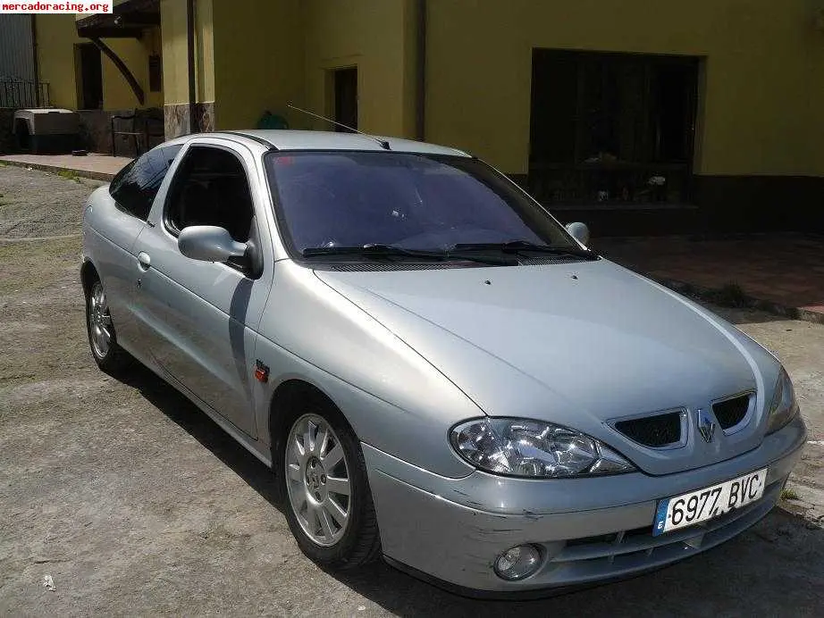 Renault Megane Megane 1.6 Dynamique 6
