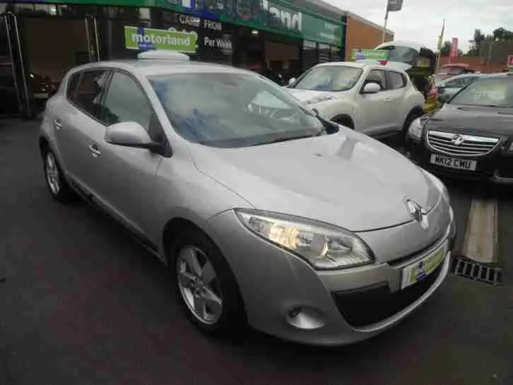 Renault Megane Megane 1.6 Dynamique 6