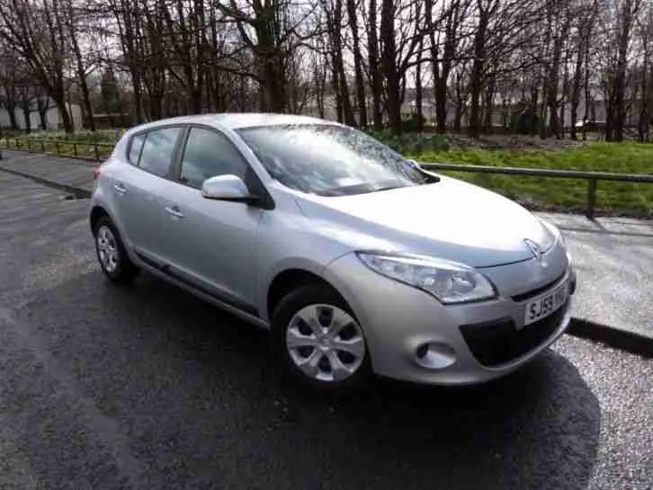 Renault Megane Megane 1.6 Expression 4
