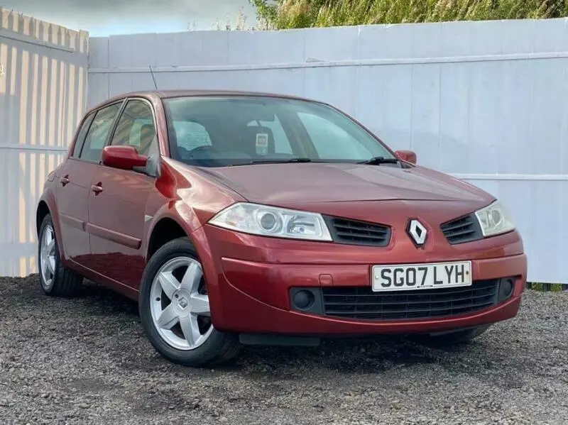 Renault Megane Megane 1.4 Extreme 5
