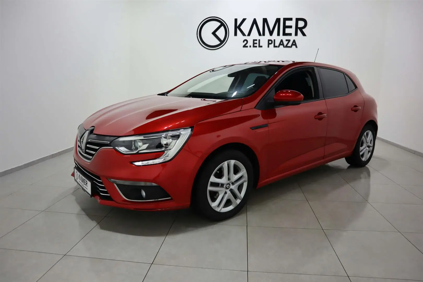 Renault Megane Megane 1.6 Joy CVT 5