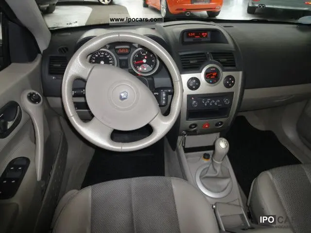 Renault Megane Megane 1.6 Privilege 7