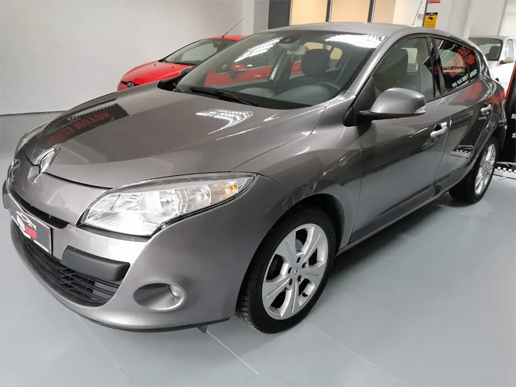 Renault Megane Megane 1.9 DCI Dynamique 4