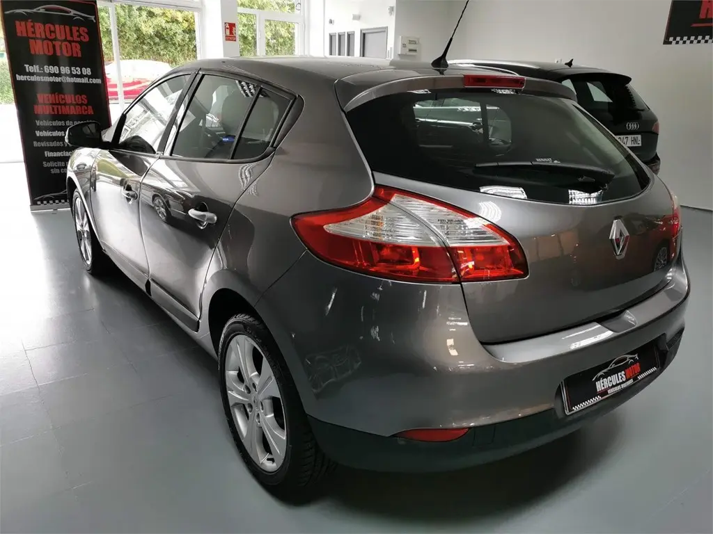 Renault Megane Megane 1.9 DCI Dynamique 5