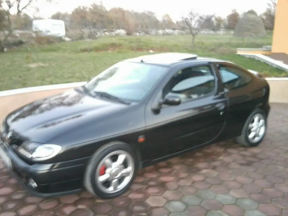 Renault Megane Megane 2.0 16V 5