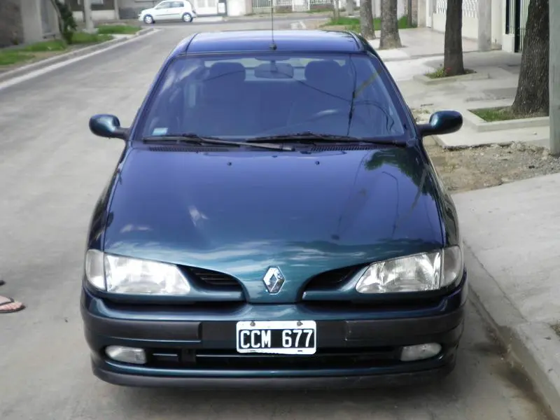 Renault Megane Megane 2.0 RXE 2