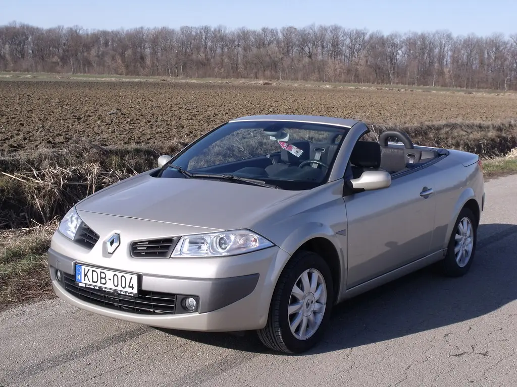 Renault Megane Megane CC 1.6 16V Dynamique 5