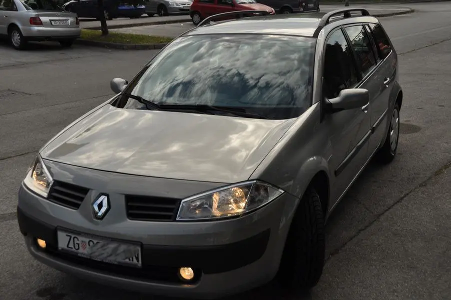 Renault Megane Megane Grandtour 1.6 16V Privilege Plus BVA 2
