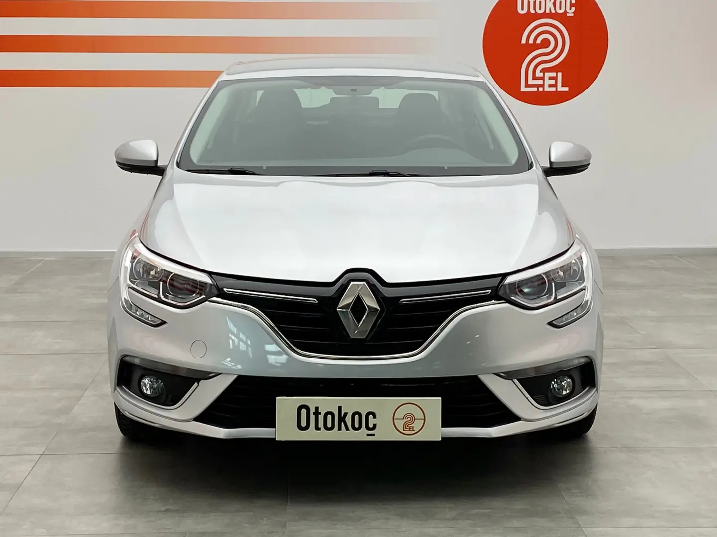 Renault Megane Megane Sedan 1.3 TCe Joy 4