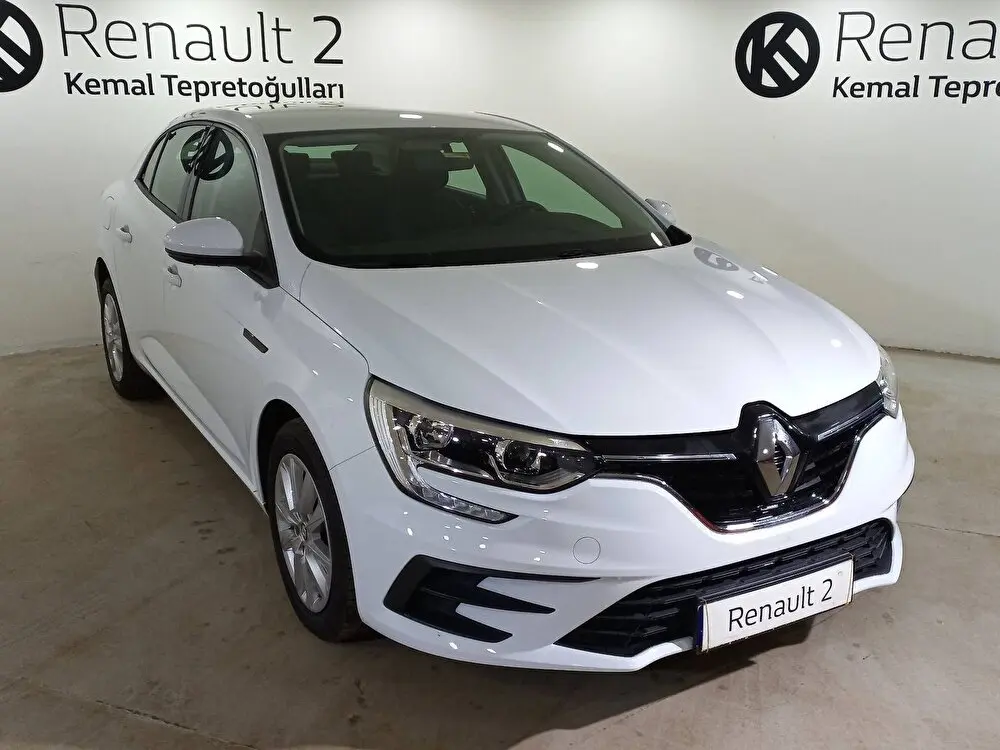 Renault Megane Megane Sedan 1.3 TCe Joy EDC 4