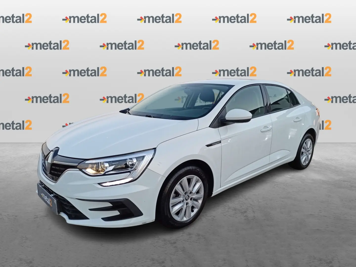 Renault Megane Megane Sedan 1.3 TCE Joy 4
