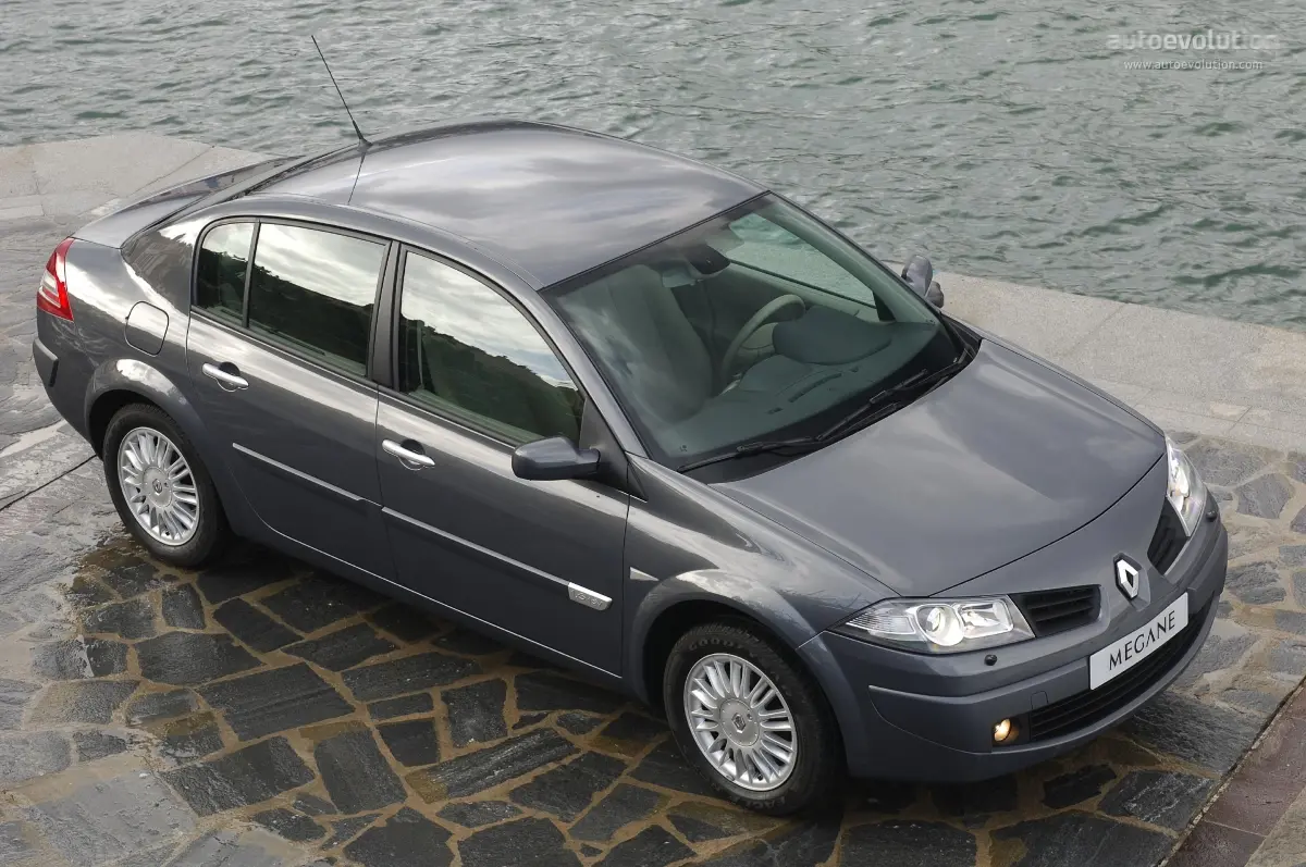 Renault Megane Megane Sedan 1.6 16V Expression 1