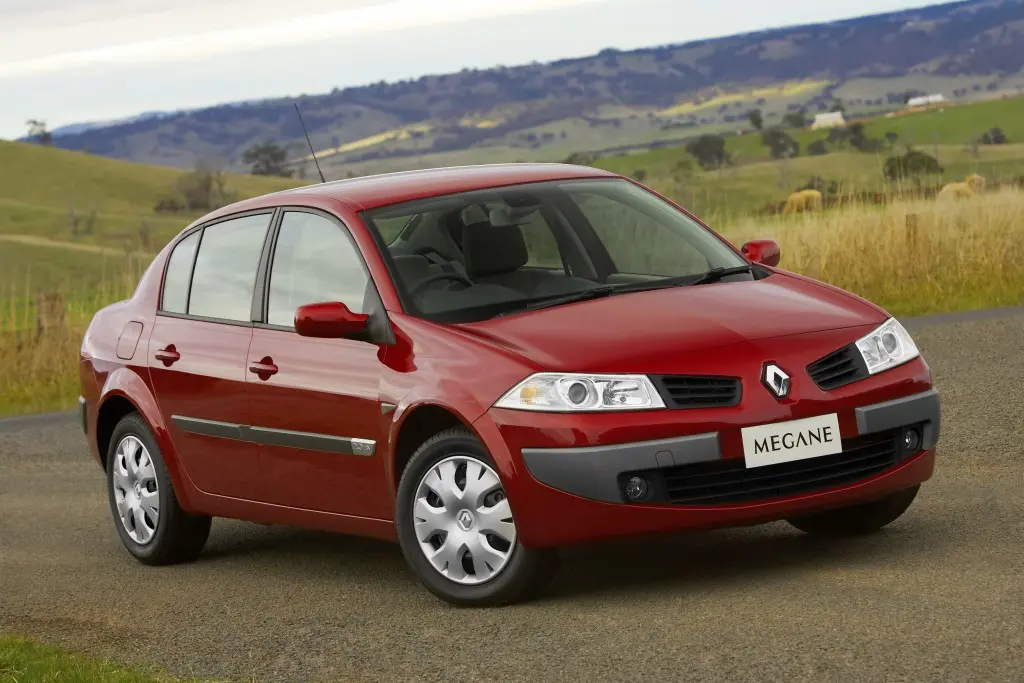 Renault Megane Megane Sedan 1.4 16V Authentique 6