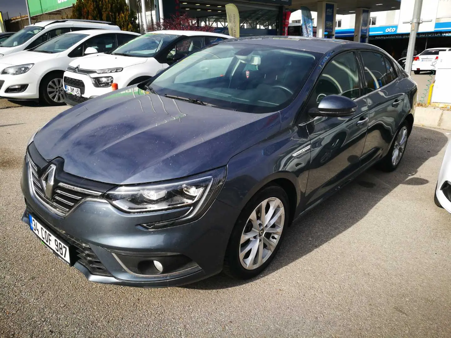 Renault Megane Megane Sedan 1.5 BluedCi Icon EDC 2