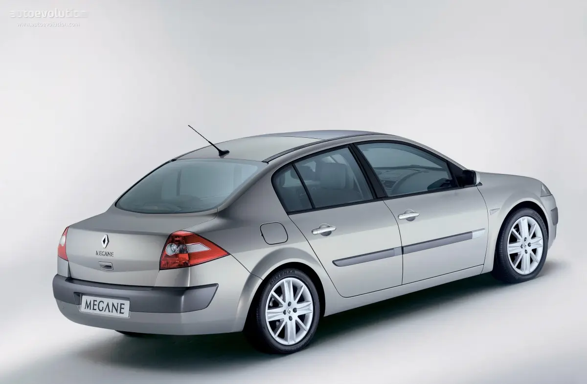 Renault Megane Megane Sedan 1.6 Privilege 6